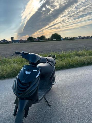 Piaggio zip 4takt carbu A klasse beschikbaar voor biedingen