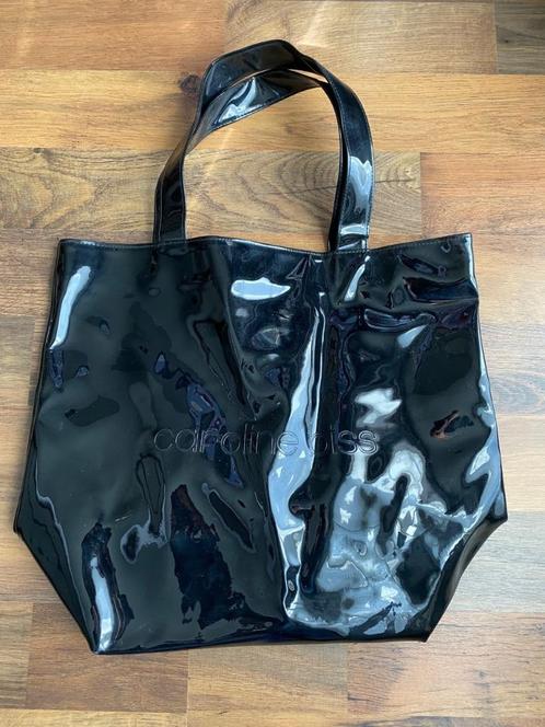 Zwarte schoudertas Caroline Biss, Bijoux, Sacs & Beauté, Sacs | Sacs Femme, Comme neuf, Shopper, Noir, Envoi