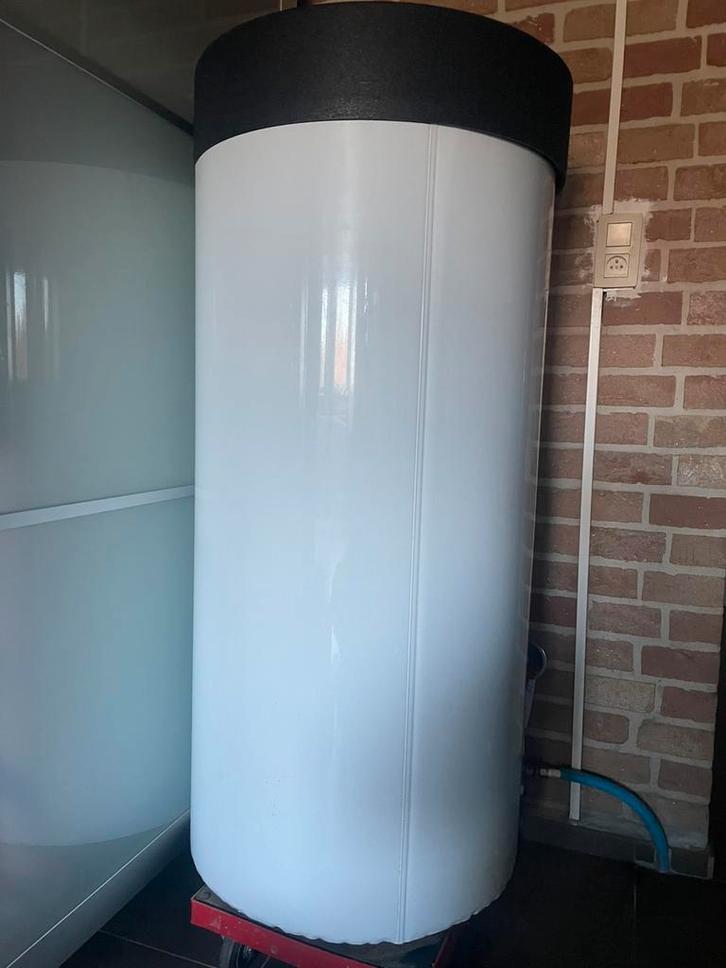 Boiler 200 L NEUF Vaillant, Bricolage & Construction, Chauffe-eau & Boilers, Boiler, Enlèvement