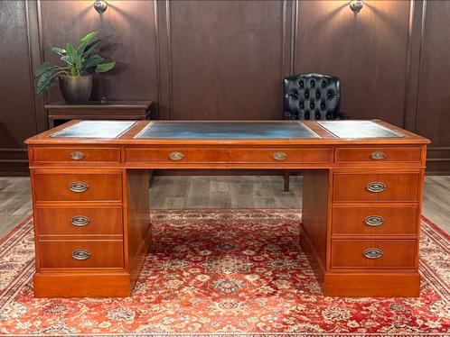 SALE! Klassiek Engels bureau #499, Huis en Inrichting, Bureaus, Zo goed als nieuw, Bureau, Ophalen of Verzenden