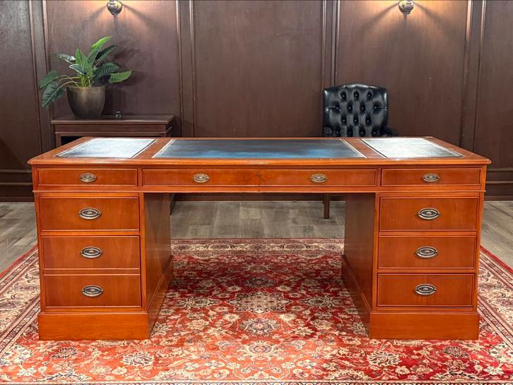 SALE! Klassiek Engels bureau #499, Huis en Inrichting, Bureaus, Zo goed als nieuw, Bureau, Ophalen of Verzenden