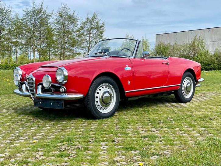 Alfa Romeo Giulia 1600 Spider MET GTA 1600 MOTORONDERDELEN, Auto's, Oldtimers, Bedrijf, Te koop, Alfa Romeo, Benzine, Cabriolet