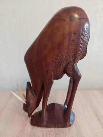 Houten sculptuur antiloop