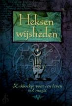 boek: heksenfeesten-Thea+heksen wijsheden+de nieuwe heksen, Boeken, Esoterie en Spiritualiteit, Zo goed als nieuw, Verzenden