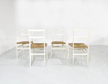 Série de 4 chaises SUperLeggera par Gio Ponti