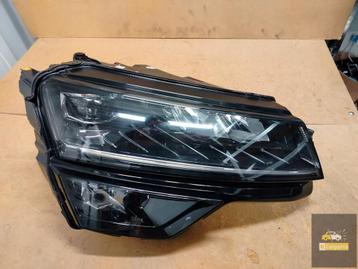 Skoda Karoq Full Ledlamp rechts beschikbaar voor biedingen