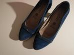 Blauwe hakjes maat 39, Ophalen, Pumps, Blauw, Gedragen