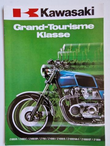 Kawasaki folders brochures van de jaren 60 tot heden beschikbaar voor biedingen