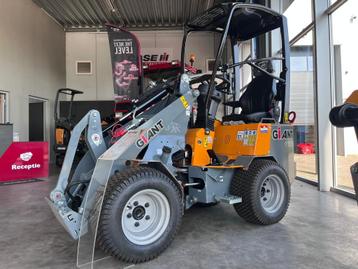 Giant G1200 kniklader Demo  beschikbaar voor biedingen