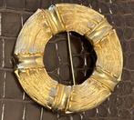 Vintage broche van goudkleurig metaal Orena, Ophalen of Verzenden, Zo goed als nieuw
