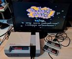 Nintendo nes avec 2 manettes et le jeu bubble bobble, Consoles de jeu & Jeux vidéo, Consoles de jeu | Nintendo NES, Enlèvement ou Envoi