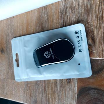 Telefoon houder  beschikbaar voor biedingen