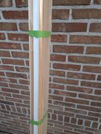 Gratis 3  plinten in hout  7,5 cm breed op 240 cm, Huis en Inrichting, Ophalen, Hout
