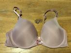 Roze voorgevormde beugel beha plunge Hunkemöller maat 70C*, Enlèvement ou Envoi, Rose, Soutien-gorge