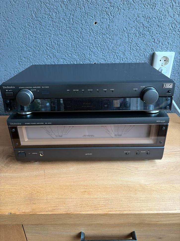 Technics su-c1010 en se-a1010 voor- en eindversterker, Audio, Tv en Foto, Versterkers en Ontvangers, Zo goed als nieuw, Stereo
