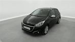 Peugeot 208 1.2i PureTech 82cv Signature CARPLAY / PDC AR, Auto's, Stof, Gebruikt, 1199 cc, Zwart