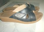 mooie slippers maat 39, Ophalen of Verzenden, Slippers