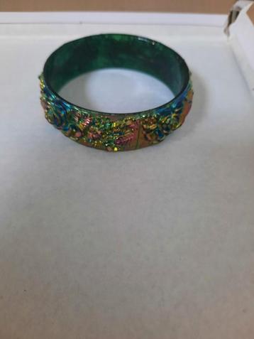 magnifique bracelet ancien de la collection, Enlèvement ou Envoi, Comme neuf, Autres matériaux, Avec bracelets à breloques ou perles