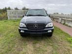 Mercedes ML270cdi Clim/Cuir/Full Option/attache remorq3500kg, Auto's, Mercedes-Benz, Lederen bekleding, Blauw, Bedrijf, 2075 kg