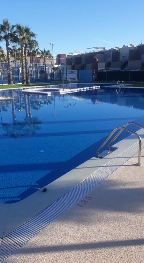 Appartement te huur Costa Blanca met zwembad en padel, Vacances, Maisons de vacances | Espagne, Costa Blanca, Appartement, Ville