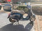 Vespa gts 250 cc, Fietsen en Brommers, Ophalen, Zo goed als nieuw