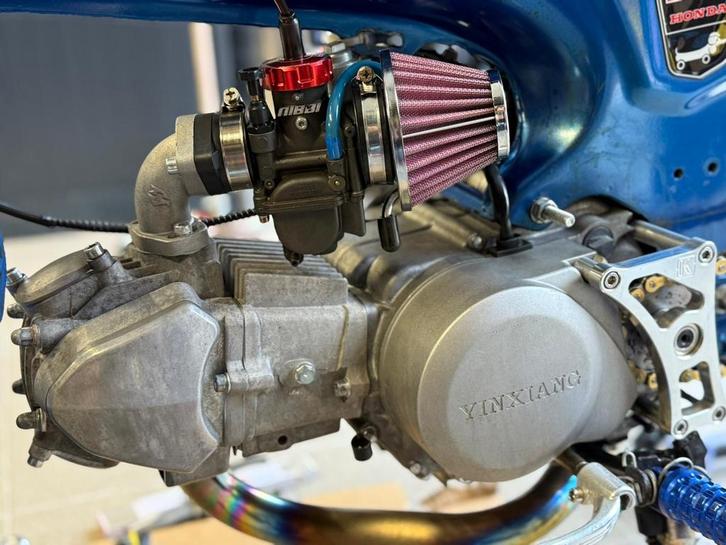 Daytona 150 dte / t-rex, Vélos & Vélomoteurs, Pièces de cyclomoteur | Général, Comme neuf, Bloc, Enlèvement