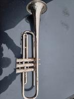 Vieille trompette pour deco, Musique & Instruments, Instruments à vent | Trompettes, Comme neuf, Enlèvement ou Envoi