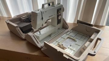 Bernina 801 Sport, Hobby en Vrije tijd, Naaimachines en Toebehoren, Ophalen of Verzenden, Zo goed als nieuw, Accessoires, Bernina