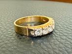 18 karaat gouden ring met 5 natuurlijke VS1 diamanten!, Handtassen en Accessoires, Ringen, 18 tot 19, Geel, Ophalen of Verzenden