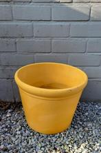 Terracotta zware bloempot- geel- Ø 35 x 28, Tuin en Terras, Bloempotten, Gebruikt, Rond, Tuin, Minder dan 40 cm