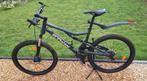 Mountainbike B'twin Rockrider 500S Maat L, Fietsen en Brommers, Ophalen, Zo goed als nieuw