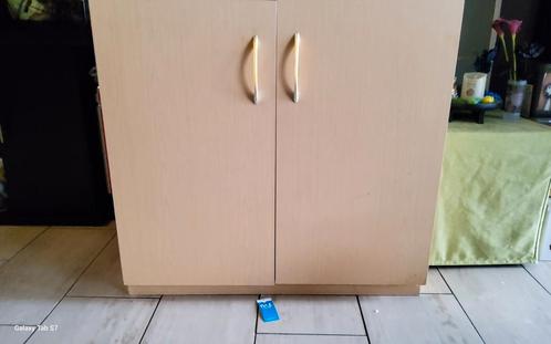 2 deurs commodekast, Huis en Inrichting, Kasten | Overige, Gebruikt, Ophalen