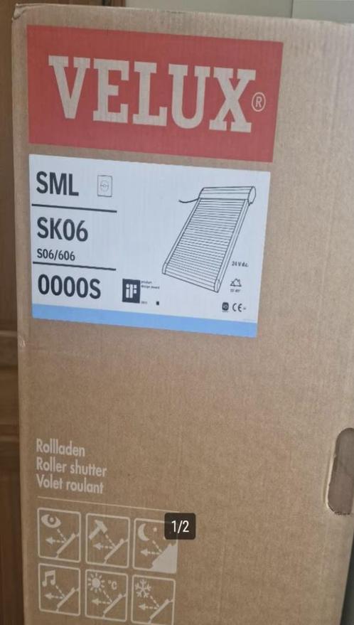 Velux elektrisch rolluik (nieuw), Doe-het-zelf en Bouw, Glas en Ramen, Nieuw, Dakraam, Ophalen of Verzenden