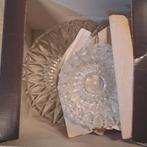 Fruitschaal metkleine schaaltjes, Ophalen