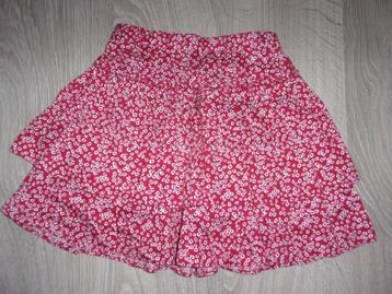 Mooi rokje. Maat 140 beschikbaar voor biedingen