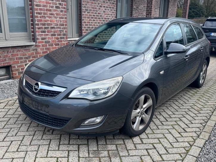 Opel Astra 1.7   2012, Auto's, Opel, Bedrijf, Te koop, Astra, Airconditioning, Diesel, Euro 5, Handgeschakeld, Ophalen