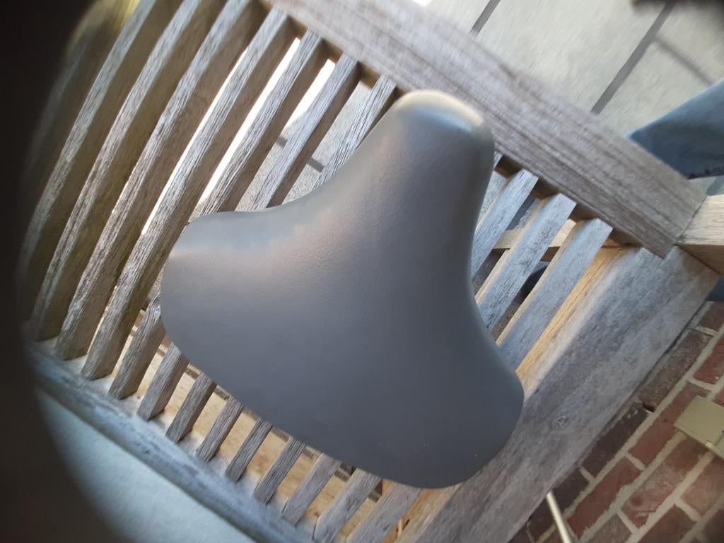 HONDA CAMINO GRIJS ZADEL, Enlèvement ou Envoi, Selle