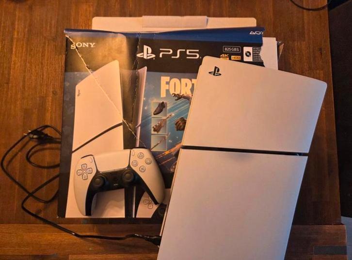 Playstation 5, Huis en Inrichting, Kasten | Schoenenkasten, Zo goed als nieuw, Ophalen of Verzenden