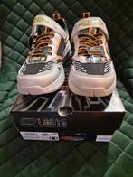 Skechers sneakers, Ophalen