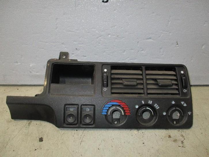DASHBOARD LUCHTROOSTER MIDDEN Ford Escort 1990-1992, Auto-onderdelen, Dashboard en Schakelaars, Ford, Gebruikt