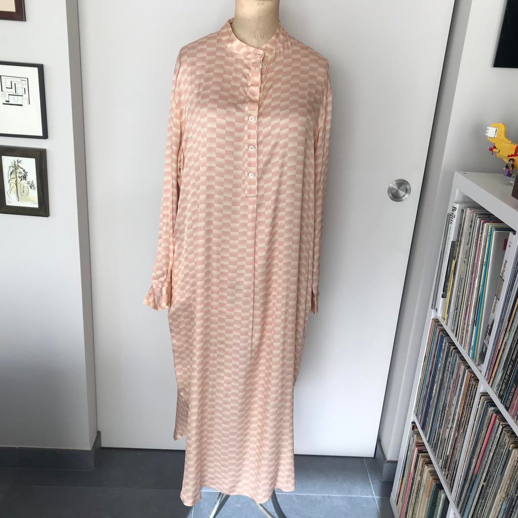 Oversized jurk van Ottod’Ame, It 42, Maat 38/40 (M), Ophalen of Verzenden, Zo goed als nieuw, Roze