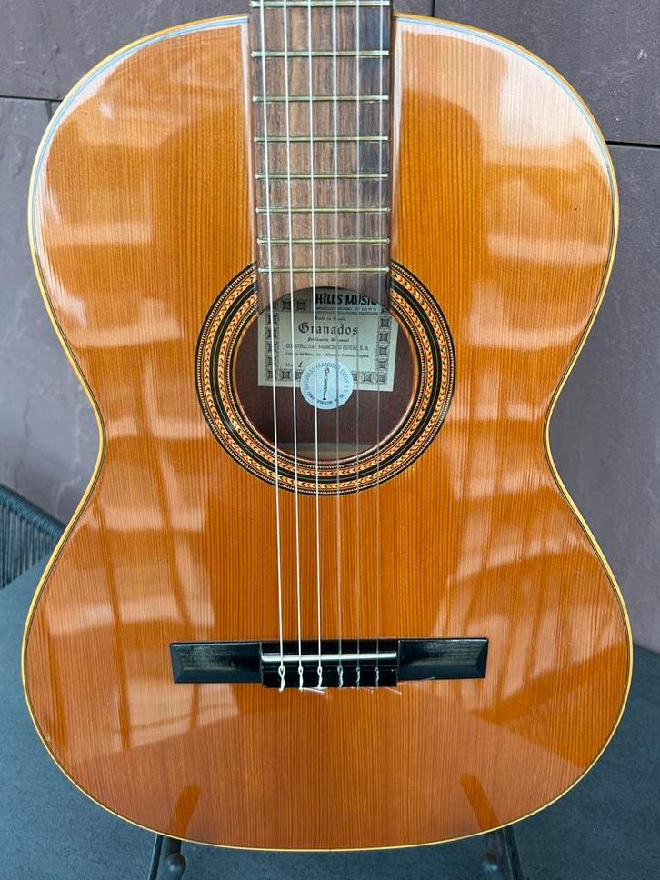 Spaanse Esteve Model 1 (Massief Ceder/Mahonie), Musique & Instruments, Instruments à corde | Autre, Comme neuf, Enlèvement