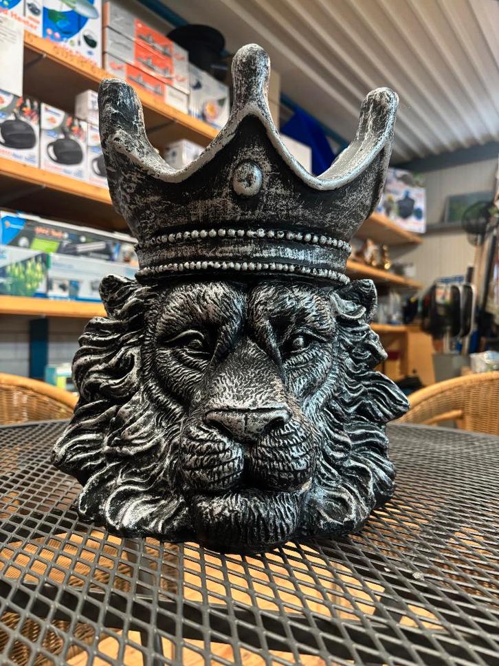 Bloempot Leeuwenkop Zilver klein, Tuin en Terras, Bloempotten, Nieuw, Kunststof, Binnen, Balkon, Tuin, Minder dan 40 cm, Minder dan 25 cm