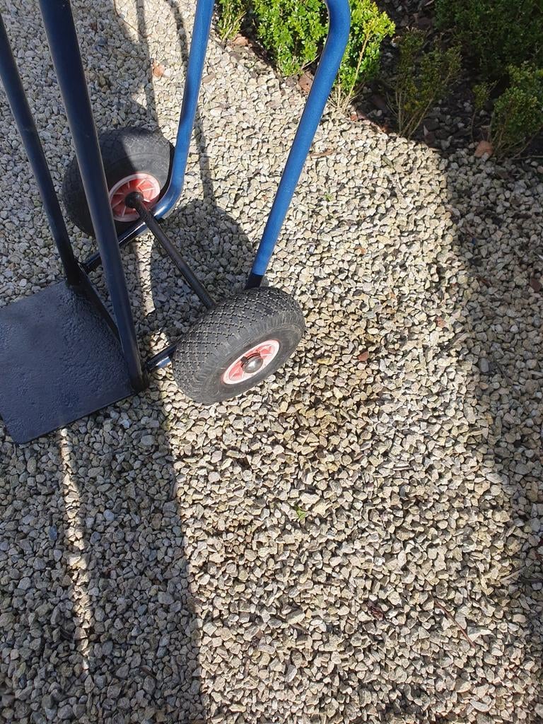 Transport wagentje ook duiveltje genoemd, Ophalen