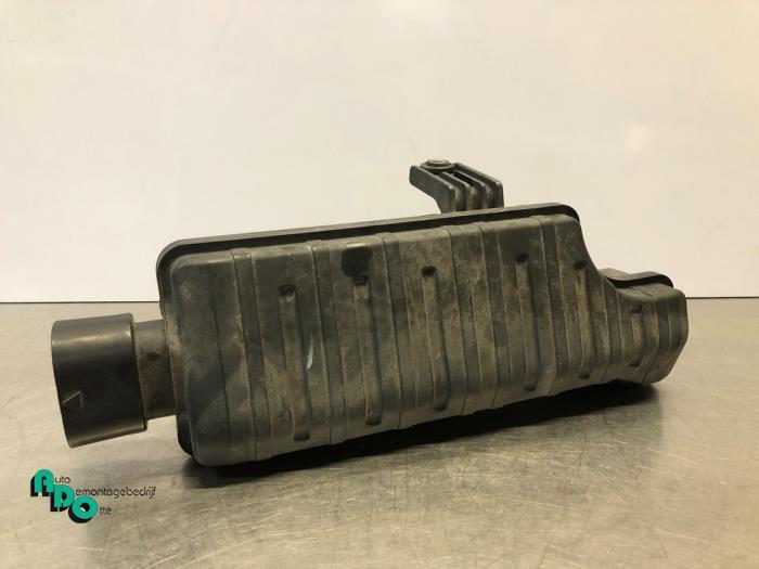 Caisse de résonance d'un Kia Picanto (Picanto 11-), Autos : Pièces & Accessoires, Carrosserie & Tôlerie, Kia, Utilisé, 3 mois de garantie