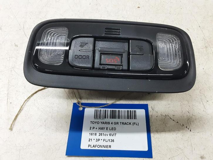 ECLAIRAGE DE PLAFONNIER Toyota Yaris IV (P21 / PA1 / PH1), Autos : Pièces & Accessoires, Éclairage, Toyota, Utilisé
