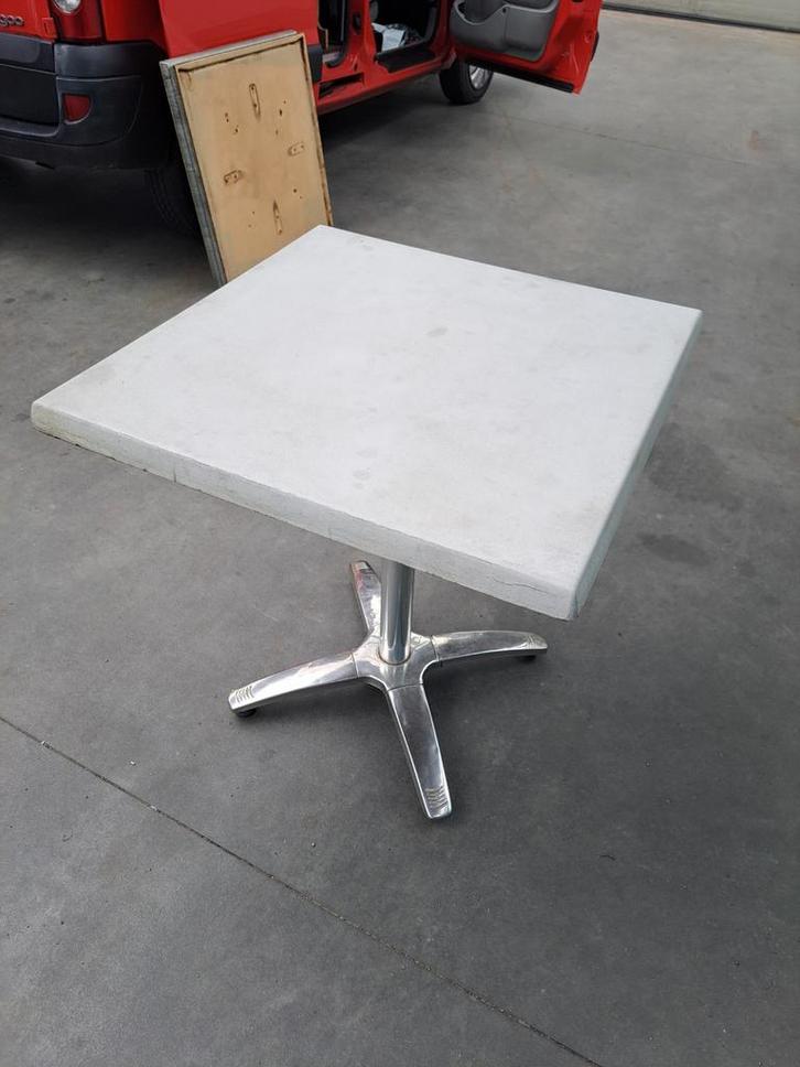 8 tables de patio professionnelles pour l'hôtellerie - SM Fr, Jardin & Terrasse, Tables de jardin, Utilisé, Carré, Inox, Enlèvement ou Envoi