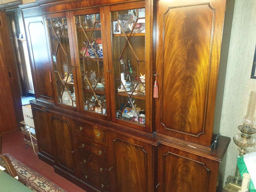 Salle à manger (meuble vitrine, table, 6 chaises) merisier, Maison & Meubles, Salles à manger complètes, Utilisé, 4 à 6 chaises