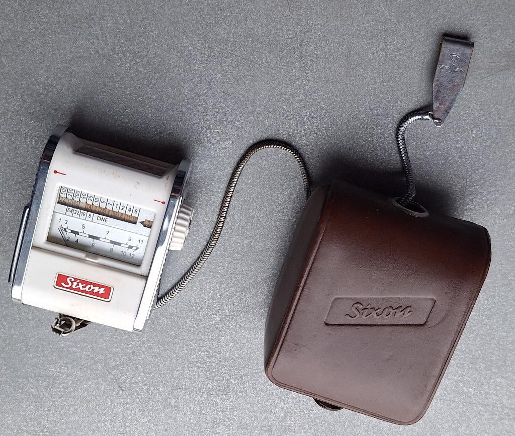 Ancien posemètre vintage Gossen Sixon Color Finder, Collections, Appareils photo & Matériel cinématographique, Enlèvement ou Envoi