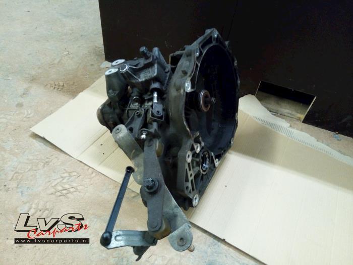 Versnellingsbak van een Opel Corsa, Auto-onderdelen, Gebruikt, -, -, Opel